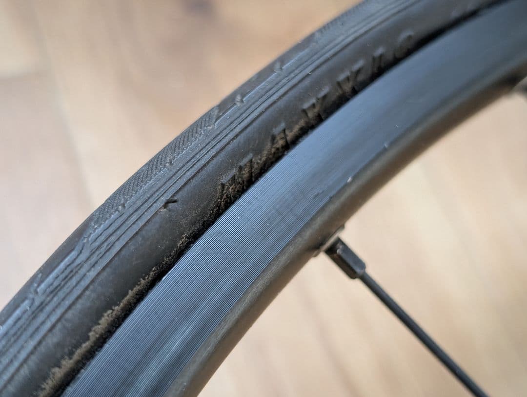 H PLUS SON THE BOX bluelug 手組みホイール