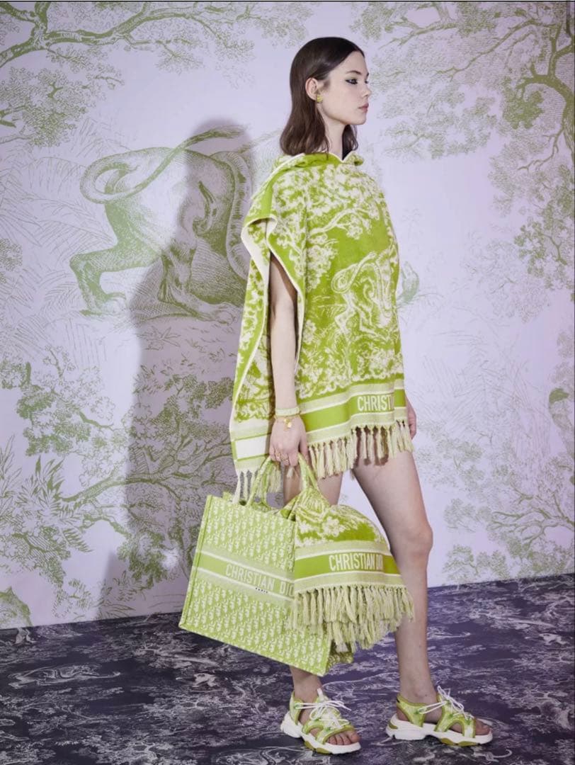 Christian dior ディオリビエラ　バスタオル　ポンチョ