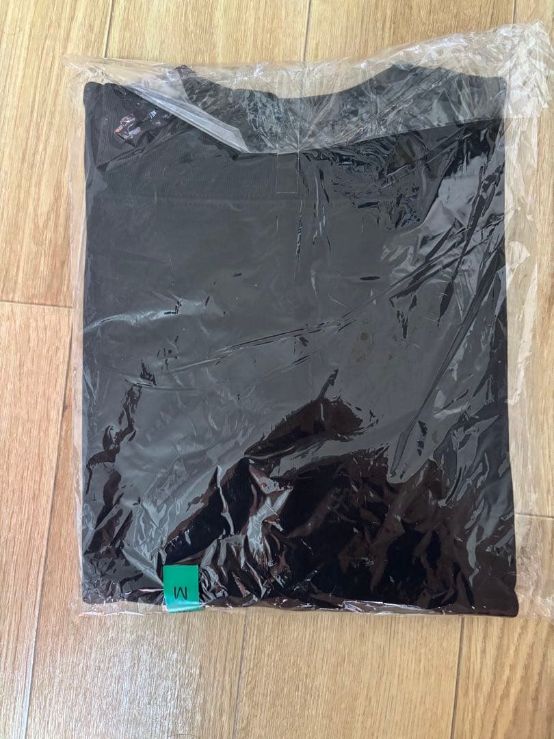 日本ハムファイターズ　エスコン1周年ユニデザインフーディ　Ｍサイズ　未使用・美品