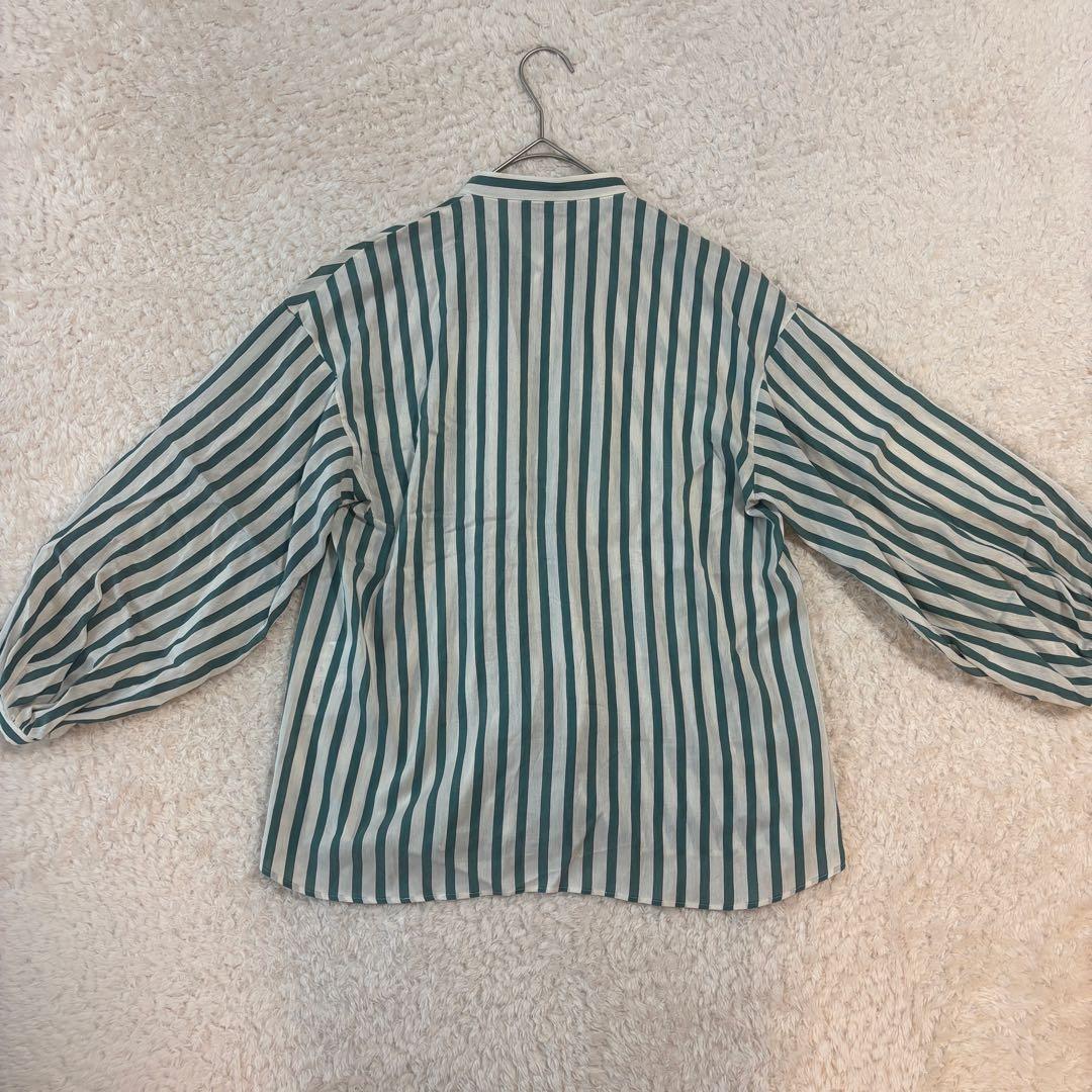 極美品トゥモローランドトラックストライプ ギャザーパフスリーブブラウス グリーン