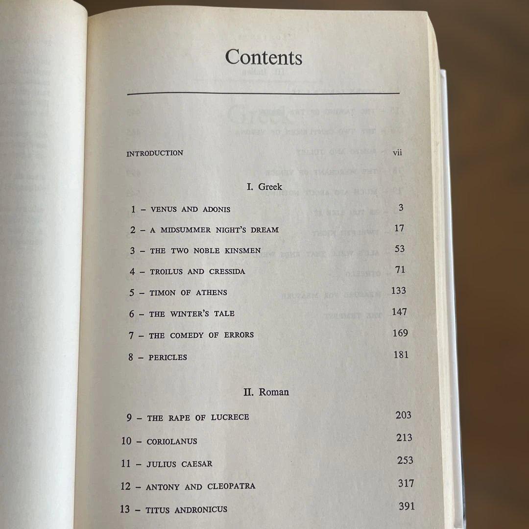 洋書 Asimov's Guide to Shakespeare