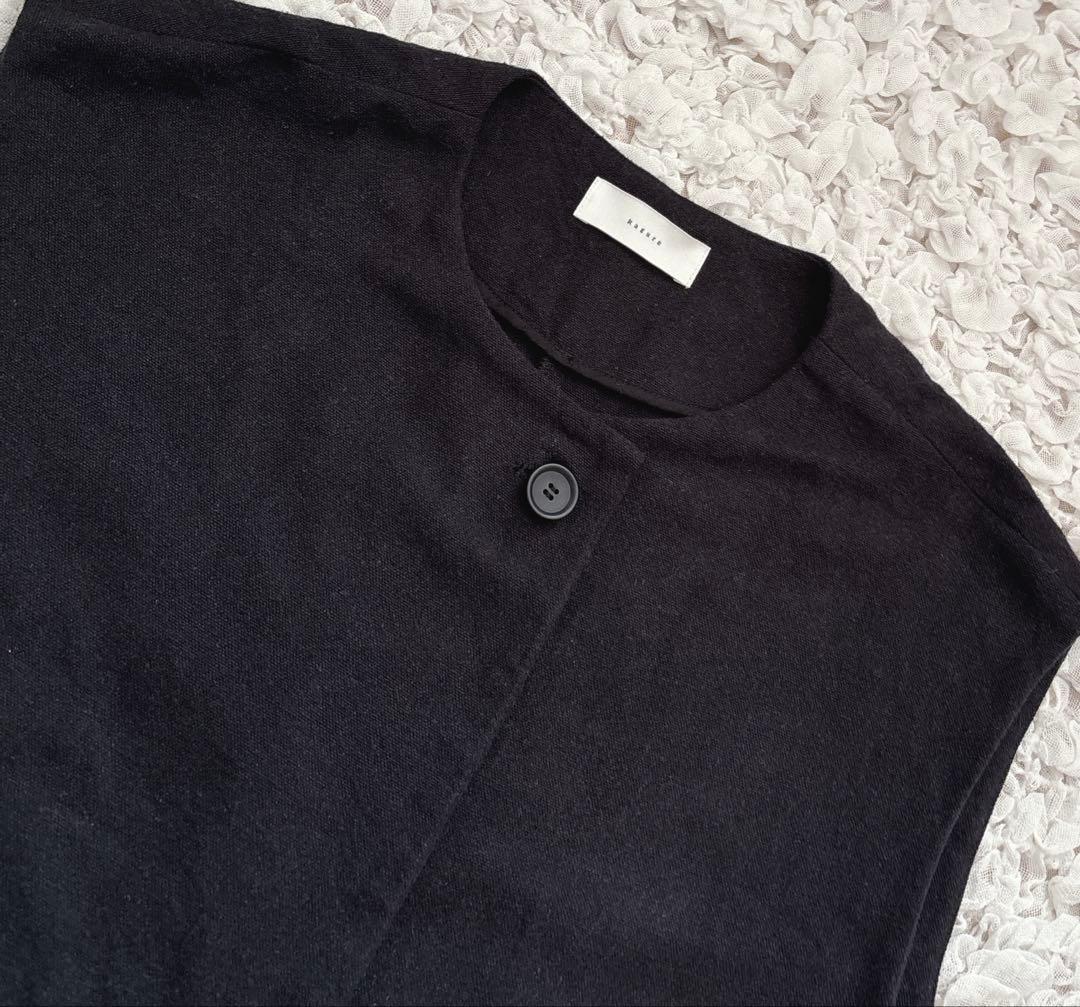 2024 かぐれ　リネンレーヨンベスト　黒