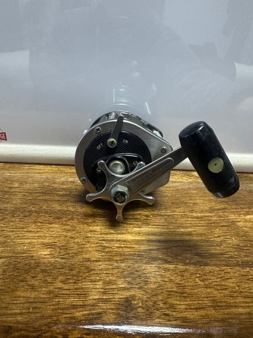 RYOBIリョービ ADVENTURE 80 リール