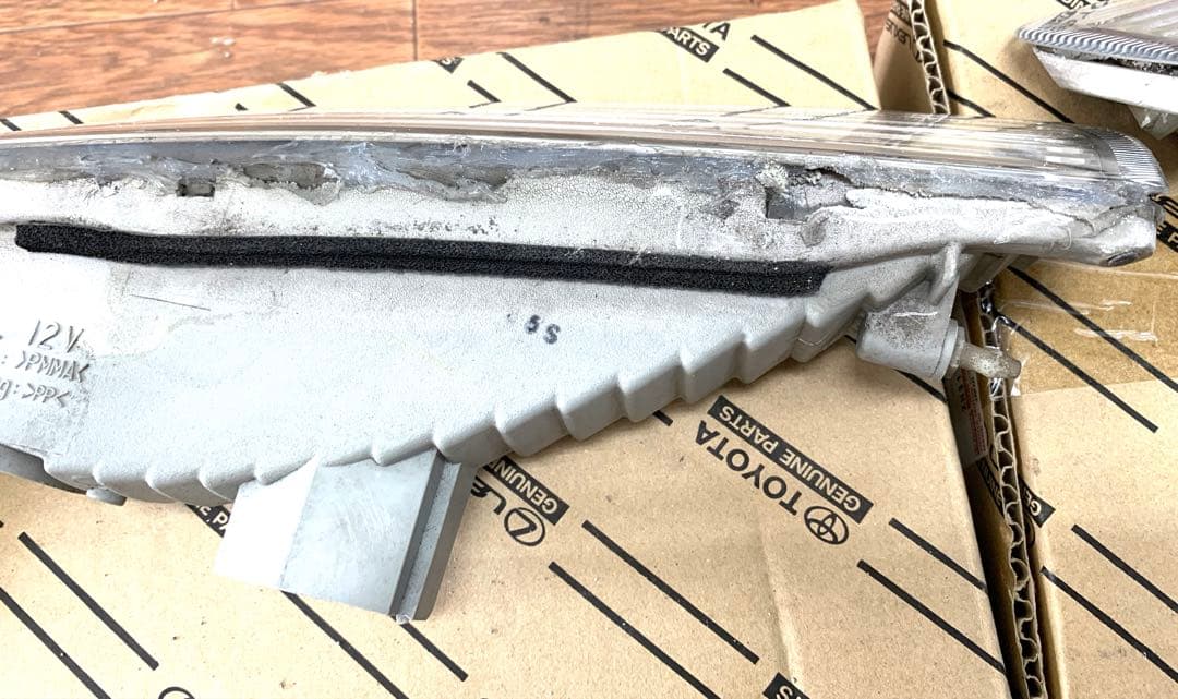 100系ハイエース ヘッドライト、ウインカーセット