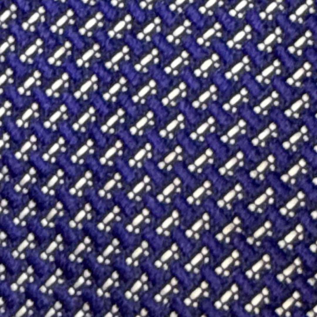 【未使用級】FENDI ブランドネクタイ　シルク　ズッカ柄　フェンディ