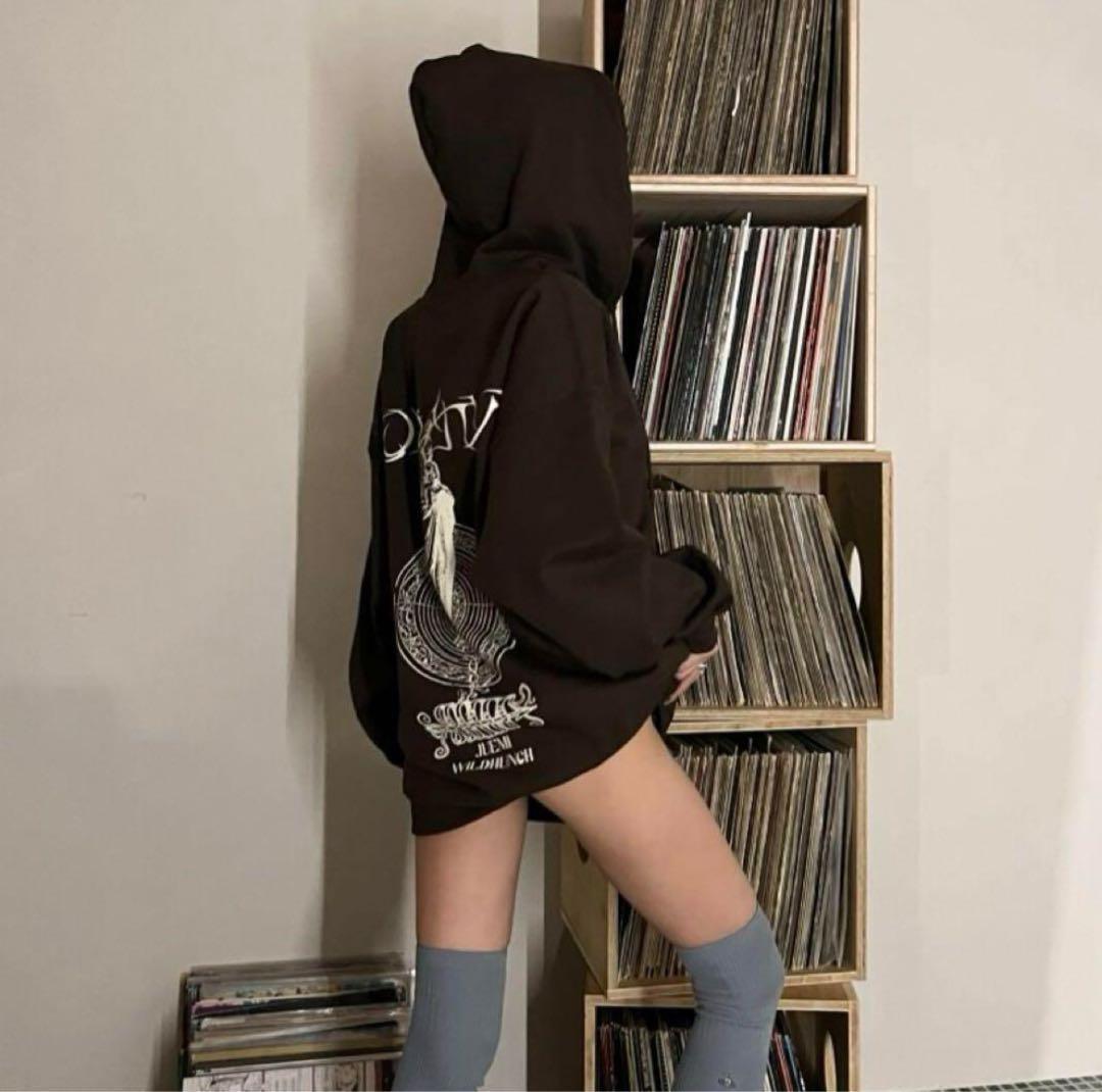 さくらんぼ JUEMI Saint Mary Zip-up Hoodie