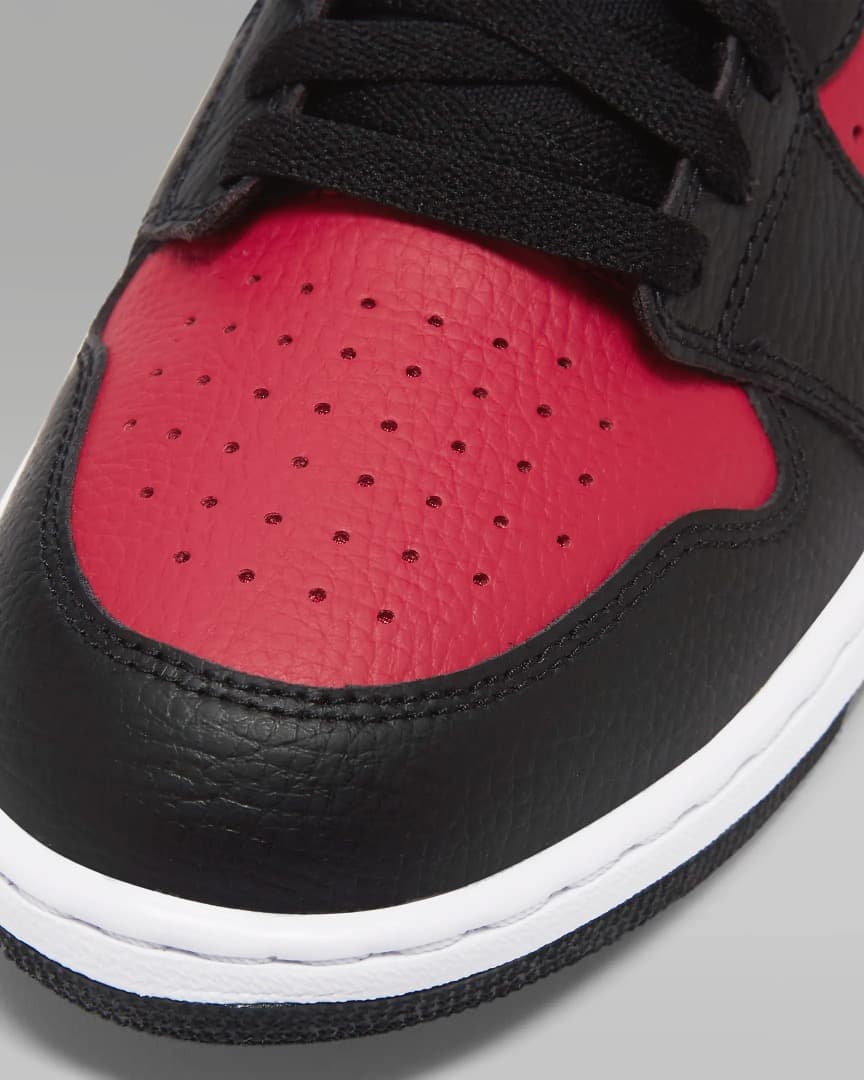 【新品未使用】NIKE ナイキ ジョーダン アクセス 28.0cm 赤黒白