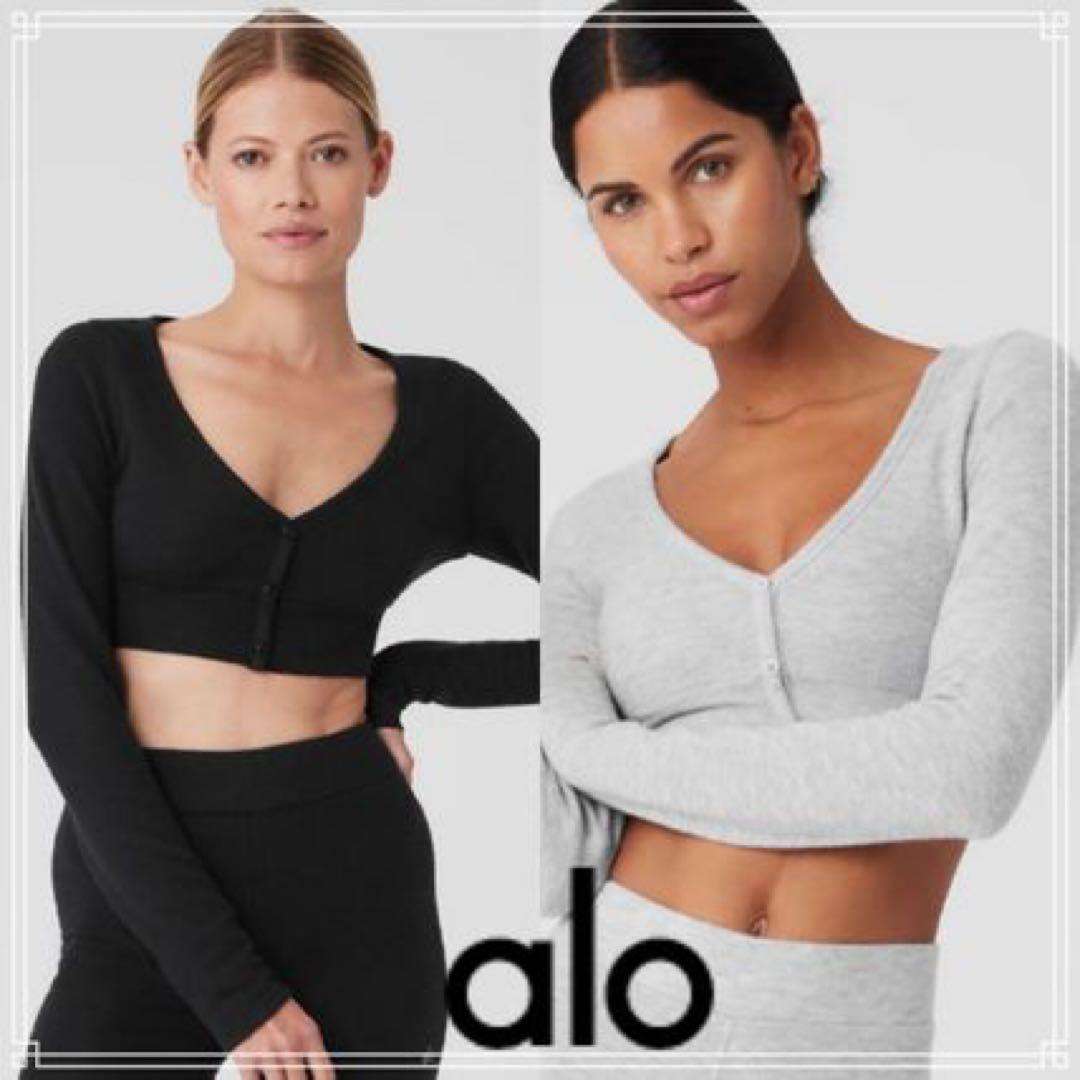 n*o様 alo yoga クロップド丈 Vネック ヨガウェア M トップスのみ