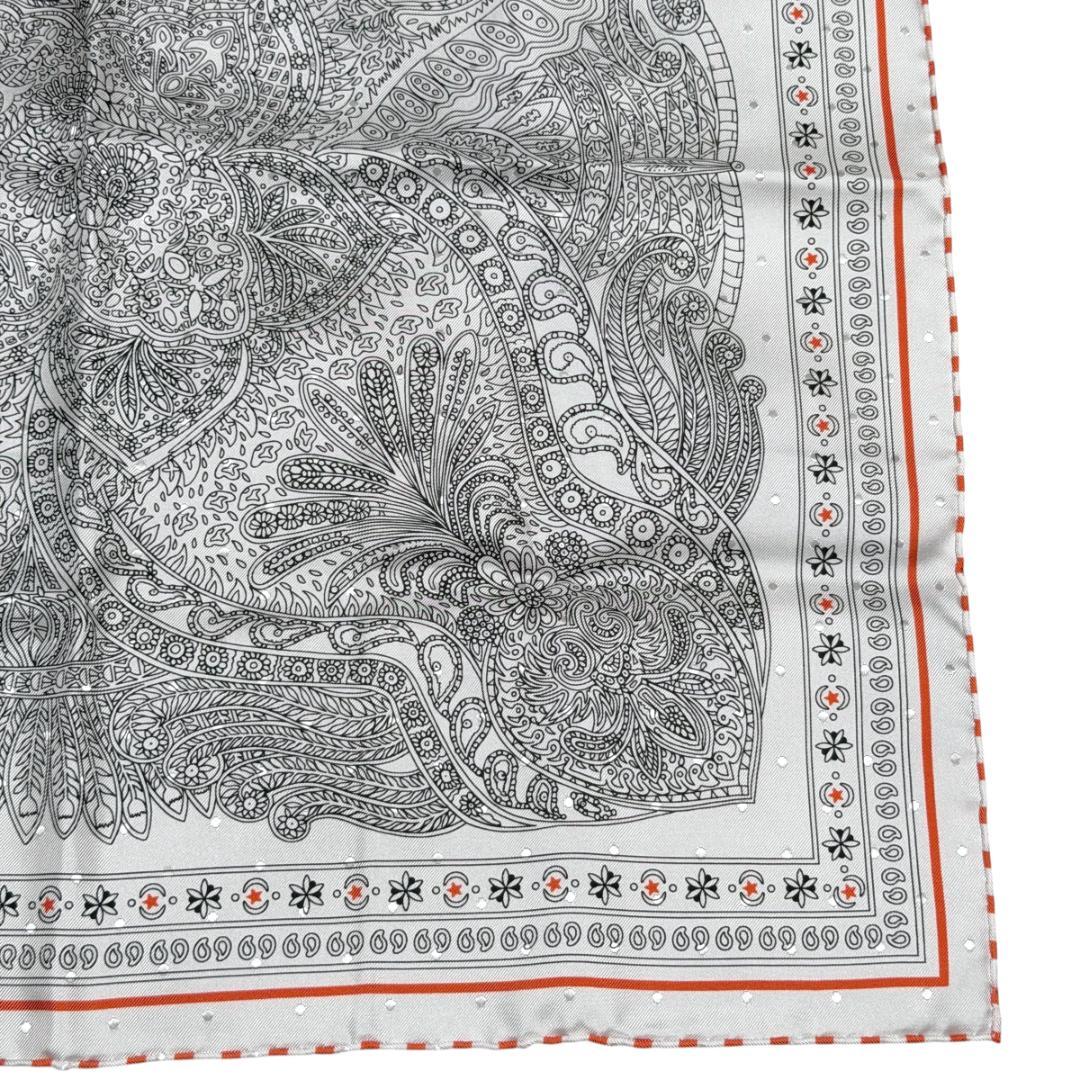 HERMES エルメス スカーフ カレ55 マハラニの庭 ドット刺繍