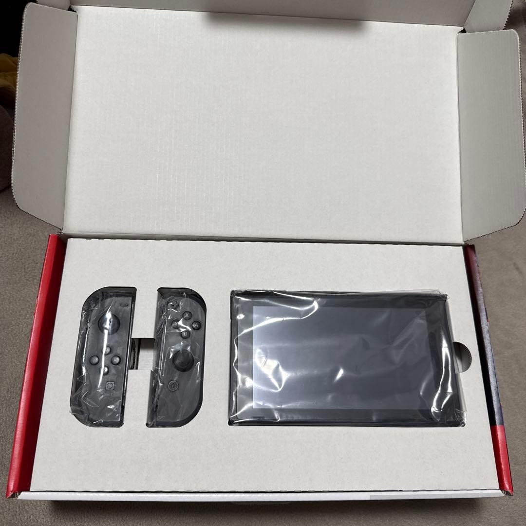 【美品•付属品完備】Nintendo Switch グレー 本体
