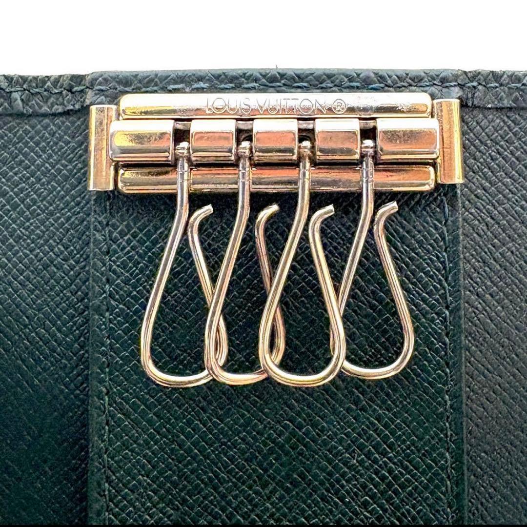 ルイヴィトン 4連キーケース タイガ ミュルティクレ4 キーホルダー グリーン