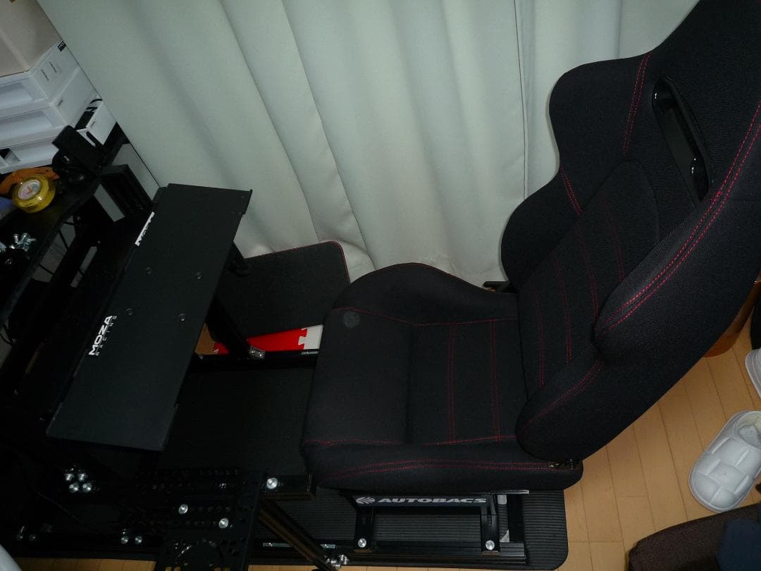 Dardoo F1コクピット改+ロッソモデロGTD-RS シート 引取り希望