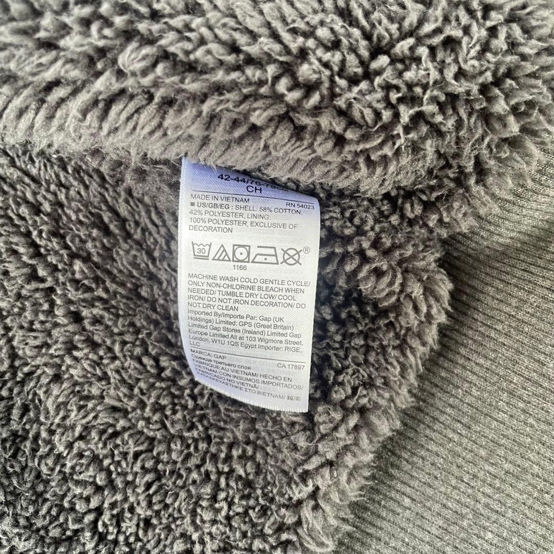 GAP ボア素材　ジップパーカー　短丈　グレー　アーチロゴ