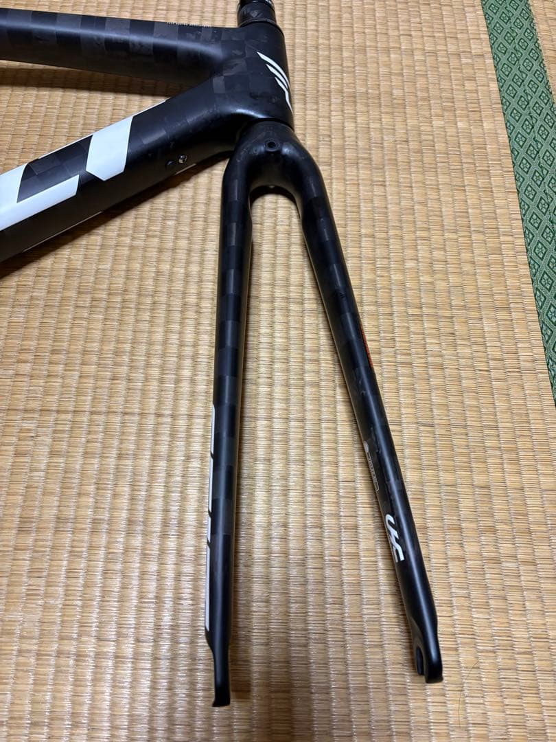 FELT FR FRD 2018年モデル フレームセット　47サイズ（BB付き）