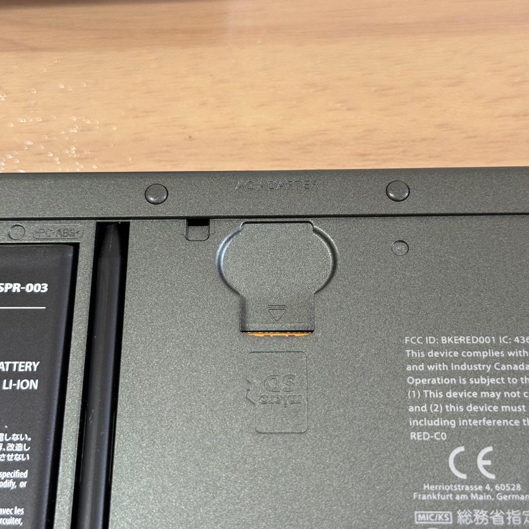 7-019 Newニンテンドー3DS LL メタリックブラック