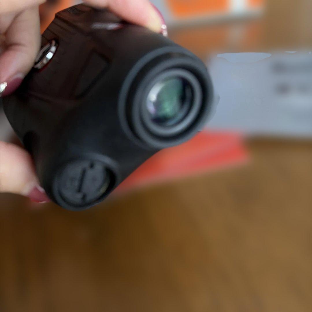 Bushnell Tour V5 Shift スリムジョルト　ゴルフ用距離計