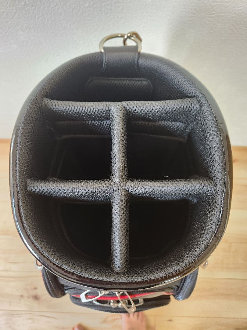 美品 テーラーメイド SY202 キャディバッグ 9型 赤×黒 フード付き