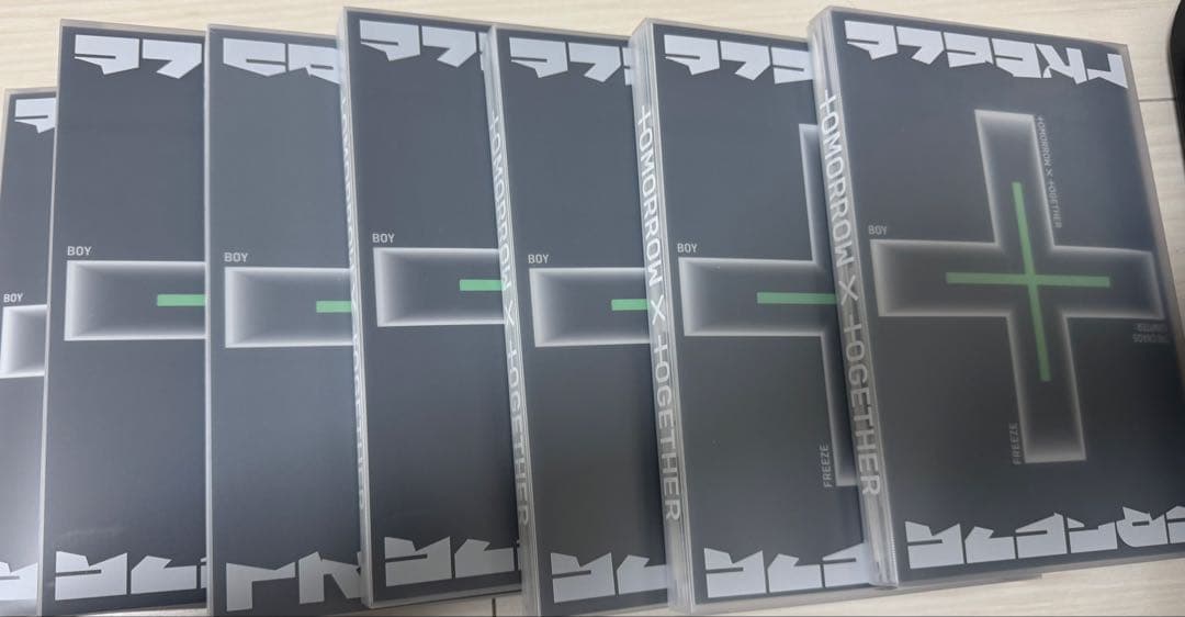 TXT 公式　アルバム　100枚　まとめ売り　CD