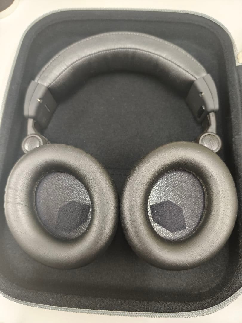 ULTRASONE Signature STUDIO モニターヘッドフォン