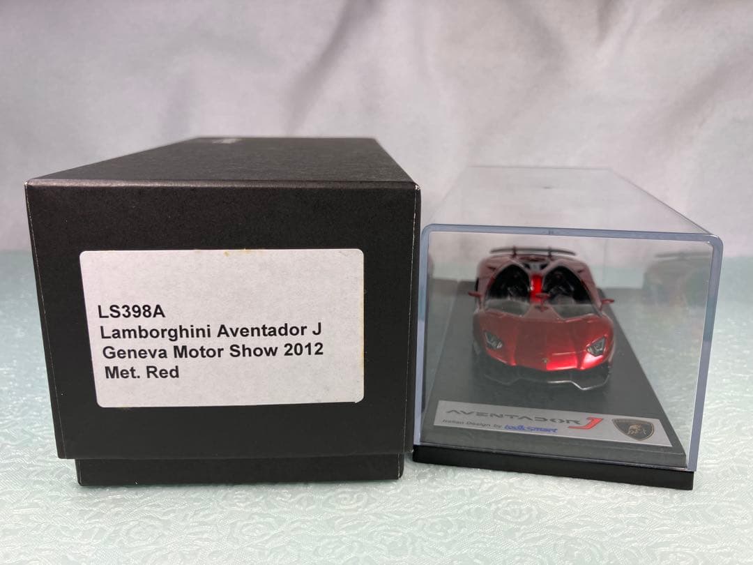 Look Smart アヴェンタドールＪ　2012年　ジュネーヴ　モーターショー