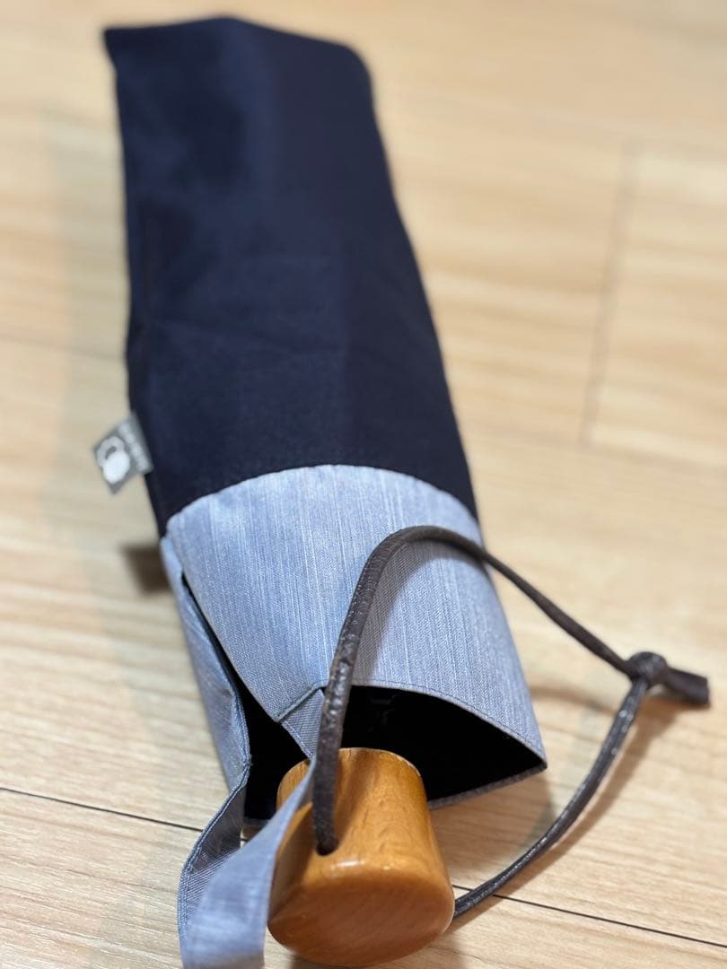 サンバリア100 折りたたみ日傘⭐︎3段折り　骨折れや曲がりはございません⭐︎