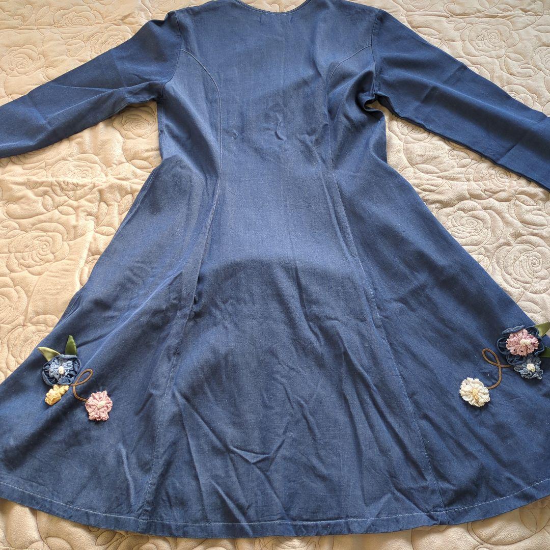 さえら、ポテチーノ、ピタパット、ダークブルーロングワンピース