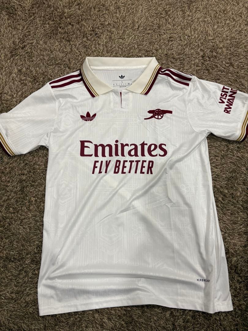 アーセナル 3rd ユニフォーム