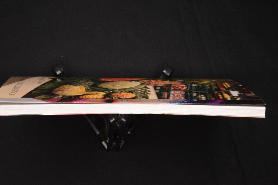 【 Wolfgang Tillmans】新品未読品　 ★★大幅に値下げしました