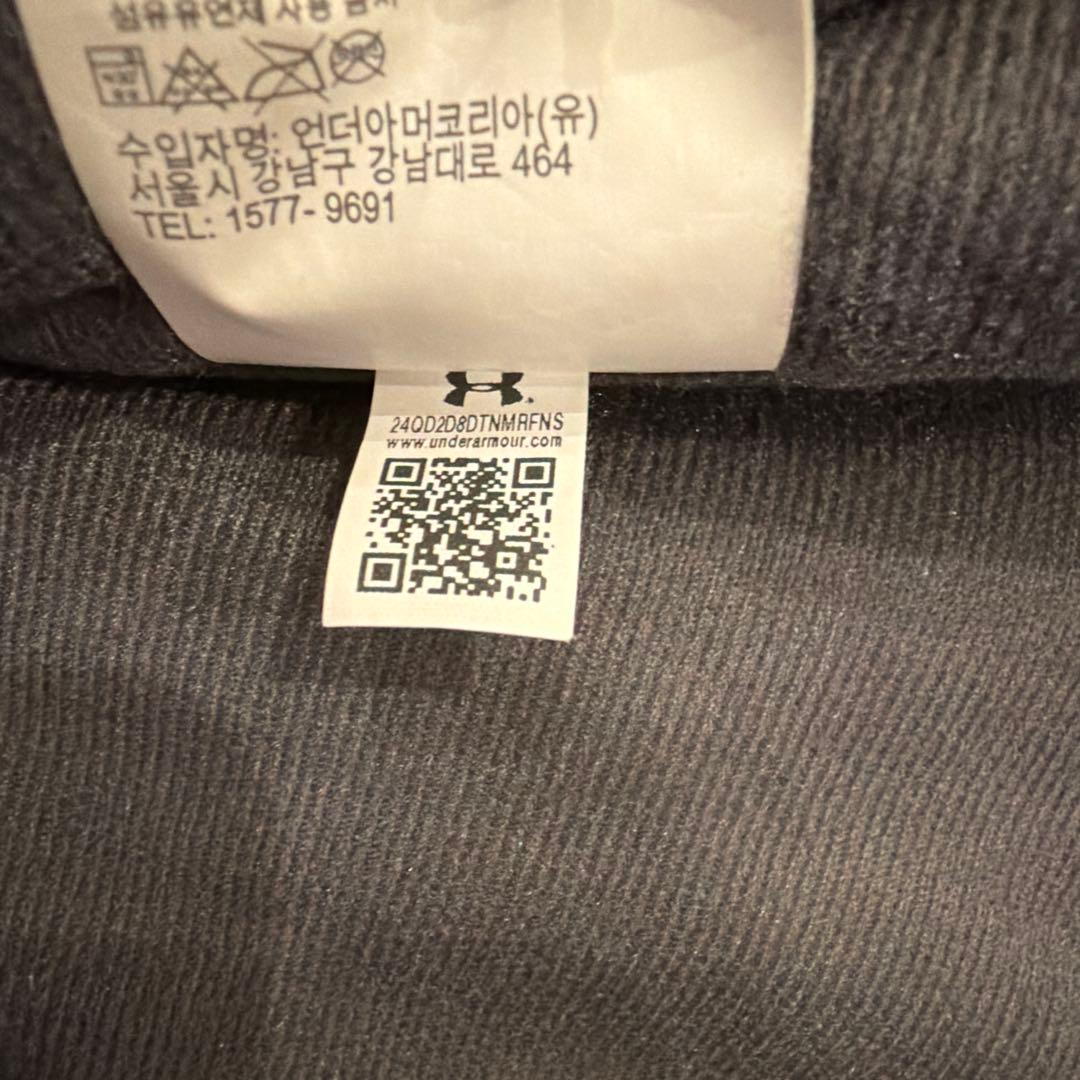 美品　アンダーアーマー中綿比翼モッズコート　ブラック　XXL