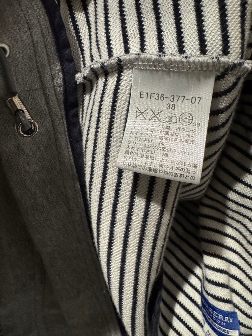 バーバリーブルーレーベル　裏地ボーダーポンチョコート