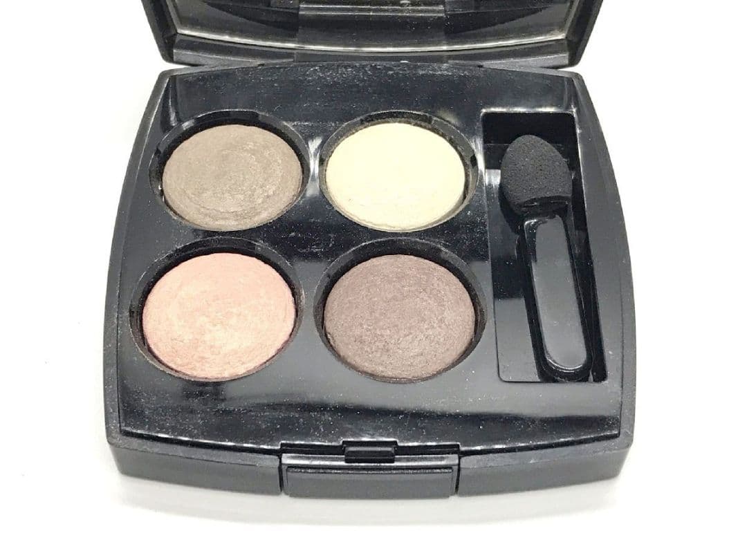 シャネル CHANEL レ キャトルオンブル VANITES アイシャドウ