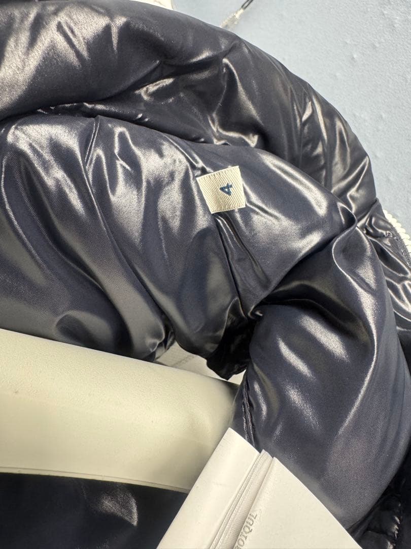 MONCLER モンクレール ×KITH BOX LOGO DOWN VEST