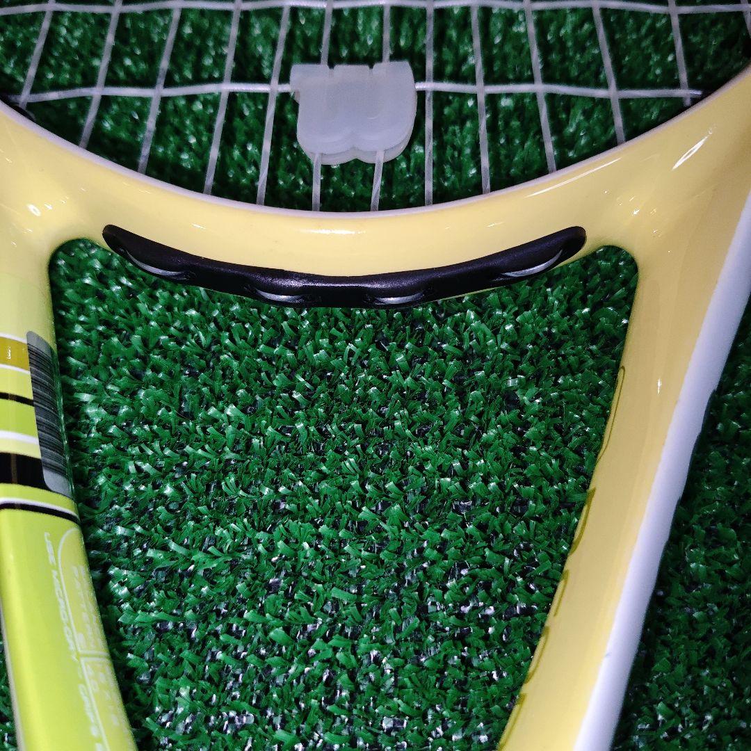 WILSON W4 SAVAGE LIME グリップ2