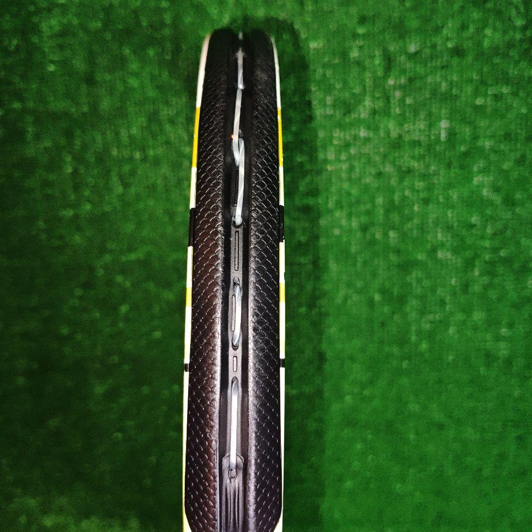 WILSON W4 SAVAGE LIME グリップ2