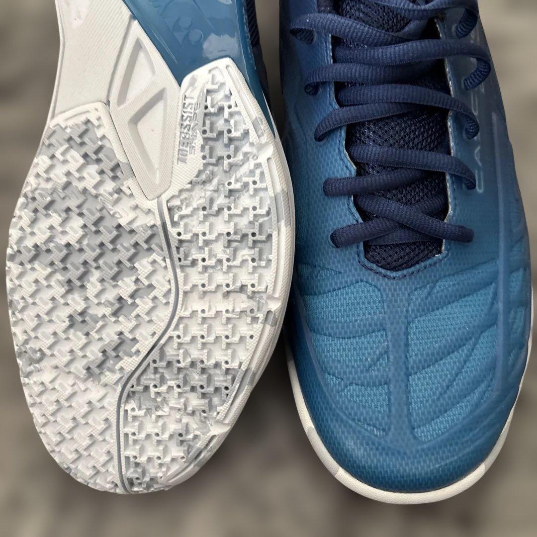 ヨネックスバドミントンシューズカスケードドライブ28.0