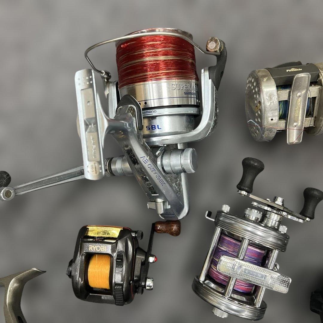 ポ*ヨ様 A2 リール13個 仕掛け釣り道具まとめ売り