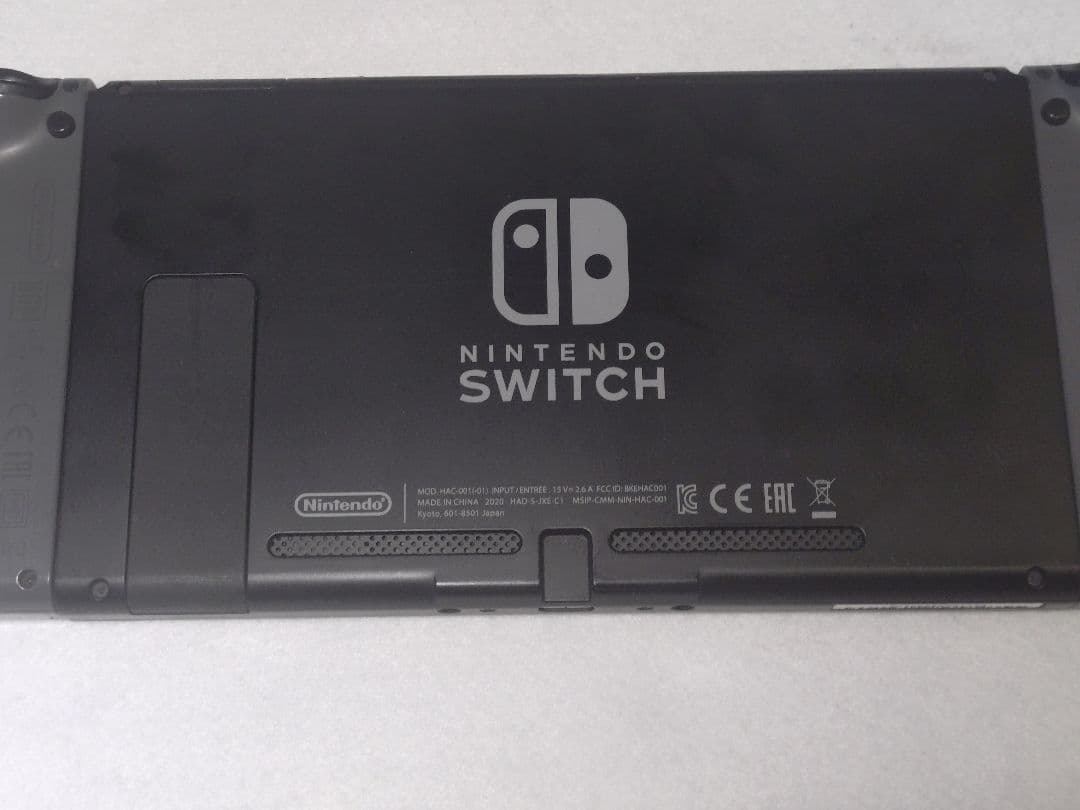 NNintendo Switch ニンテンドースイッチ 本体 2020年製