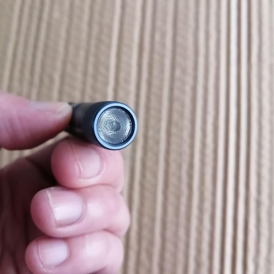 FENIX　フェニックス　LEDライト　単4電池モデル　レアカラー☆