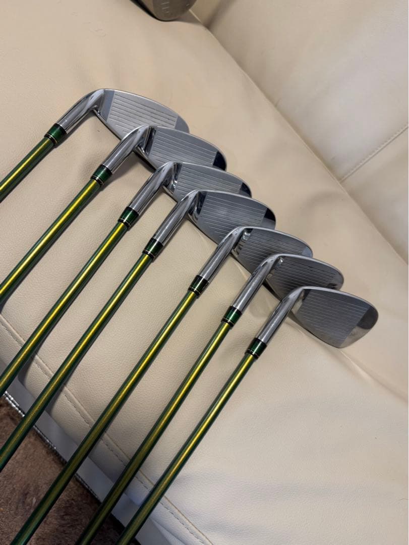 【送料込み】激安　テーラーメイド　ゴルフセット　ゴルフバッグ付き　メンズ