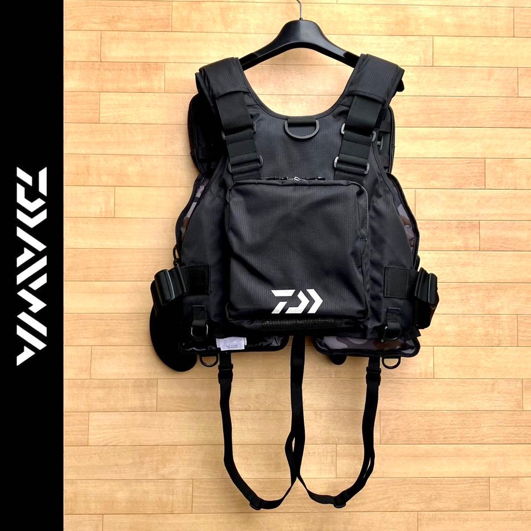 美品 ダイワ フローティングベスト ライフジャケット フロートゲームベスト