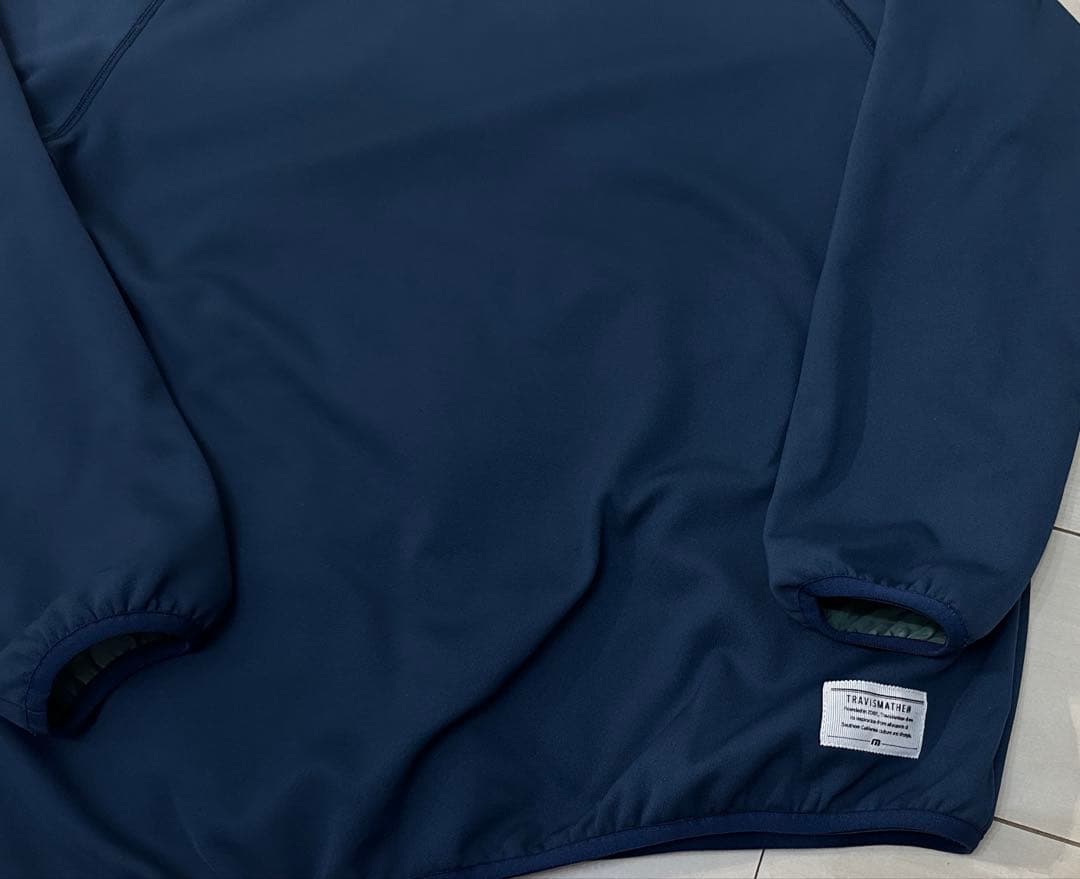 トラヴィスマシュー　プルオーバー　リバーシブル M スニードジャケット