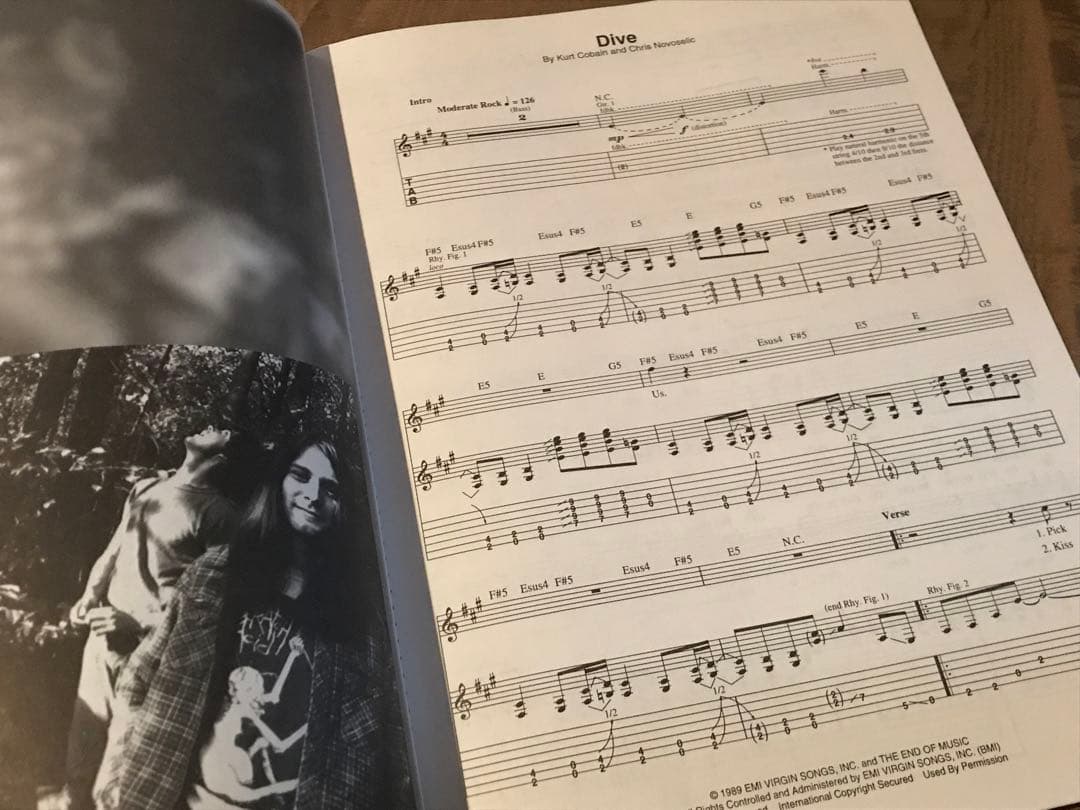 NIRVANA ギタースコア 5冊　カートコバーン ニルヴァーナ 楽譜 TAB