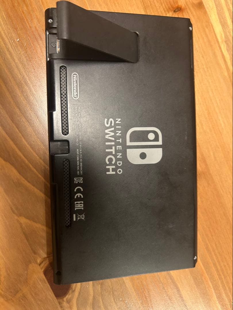 Nintendo Switch 赤　本体　ドッグ　充電器付き