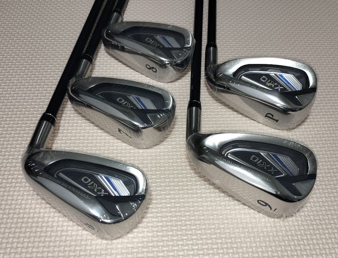 vancleef1028様【新品】ゼクシオ12　アイアンセット 5本組　硬さR
