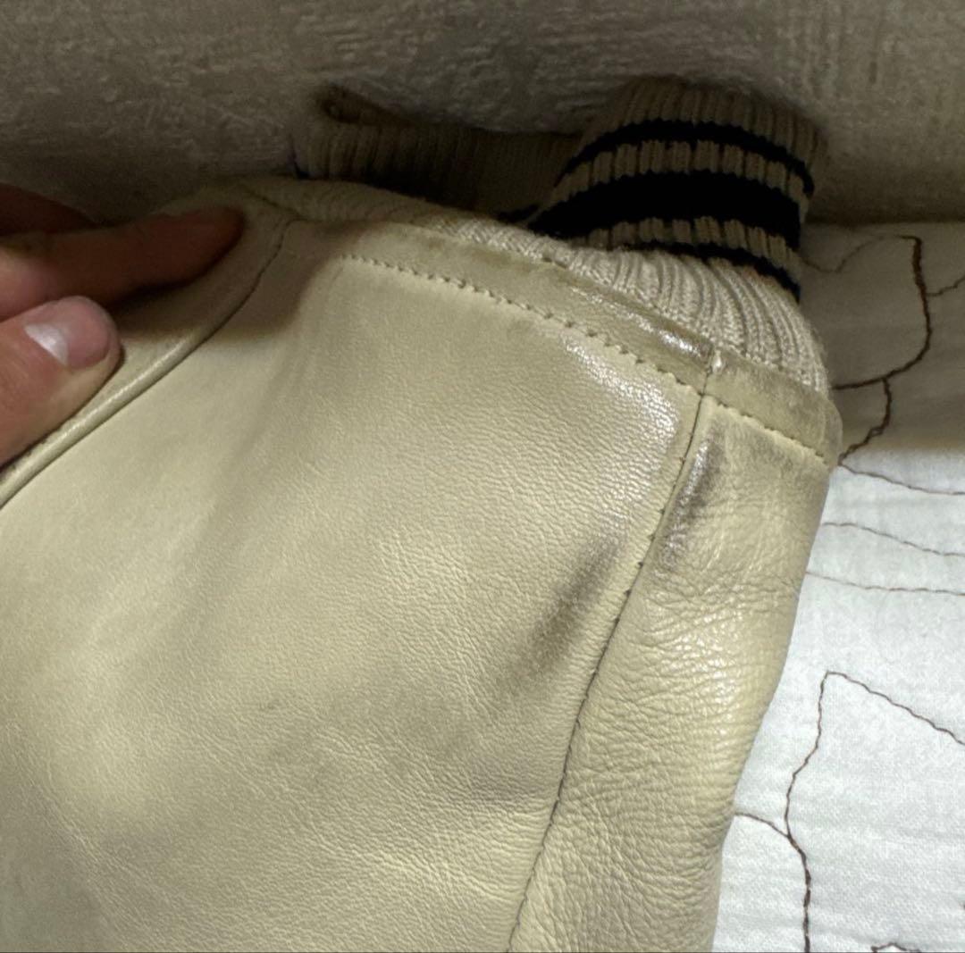 AVIREX レザージャケット クリーム色