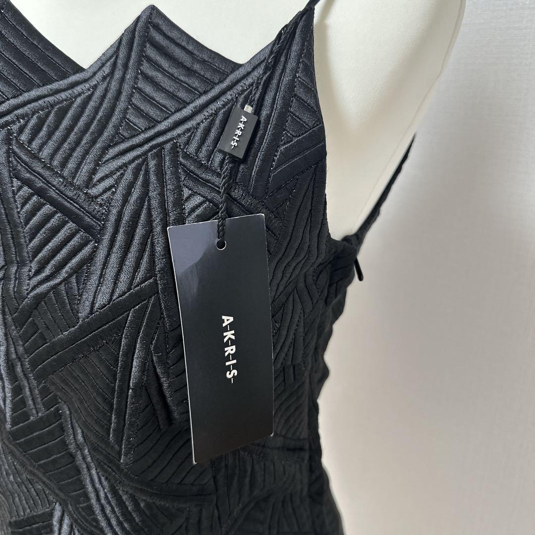 未使用【AKRIS】幾何学模様 黒 ビスチェ　キャミソール　シルク　36