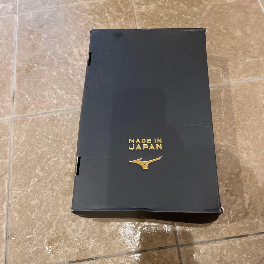 Mizuno Alpha サッカースパイクJapan 10000¥ スタート