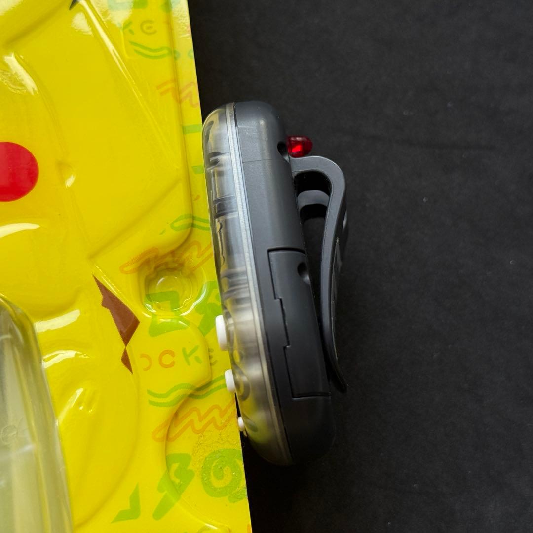 お得極美品！任天堂ポケットピカチュウ！カラー　金・銀といっしょ！動作確認済み