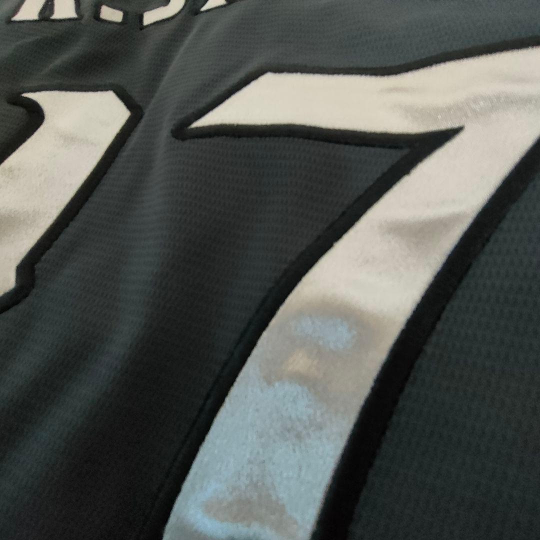 【美品】佐々木朗希　ネオクラシックユニフォーム刺繍タイプ　Ｍサイズ　マリーンズ