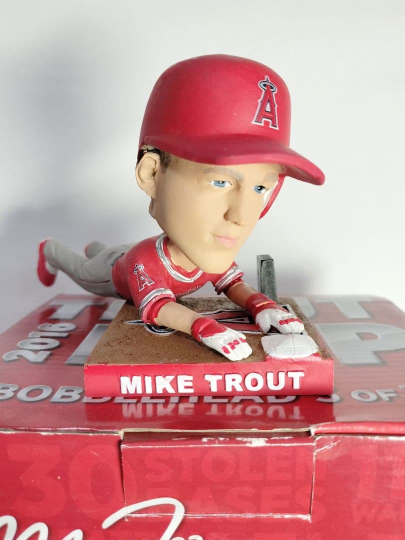 マイク・トラウト／”MVP③” ボブルヘッド人形 (2017／エンゼルス)